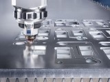 Ứng dụng công nghệ cắt Laser sợi quang trong gia công tấm kim loại